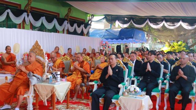  ร่วมพิธีบำเพ็ญกุศล เพื่ออุทิศถวายพระราชกุศลแด่สมเด็จพระนางเจ้าสิริกิติ์ พระบรมราชินีนาถ พระบรมราชชนนีพันปีหลวง 