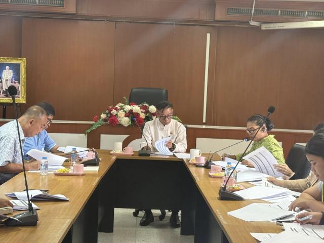 ประชุมคณะกรรมการสถานศึกษาขั้นพื้นฐานโรงเรียนอนุบาลเทศบาลตำบลบ้านแม่ข่า